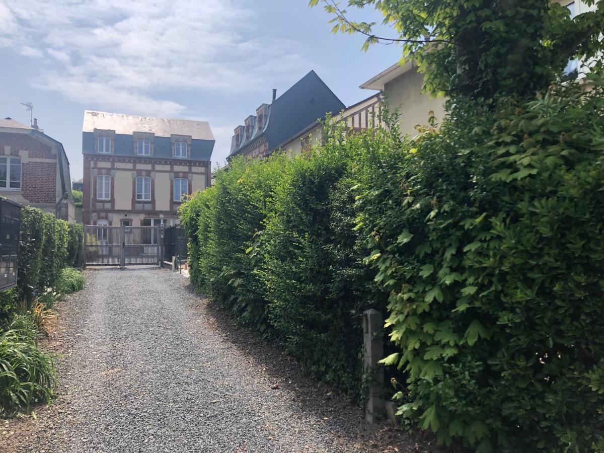 L'Evasion Centre Et Plage Villers-sur-Mer Dış mekan fotoğraf